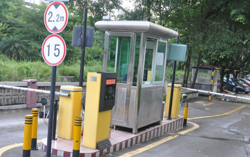 河南郑州中原小区停车场智能系统  新款高清车牌识别系统